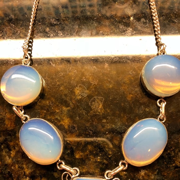 🔹Price Drop🔹Milky Opal Gemstone Statement - Picture 3 of 7